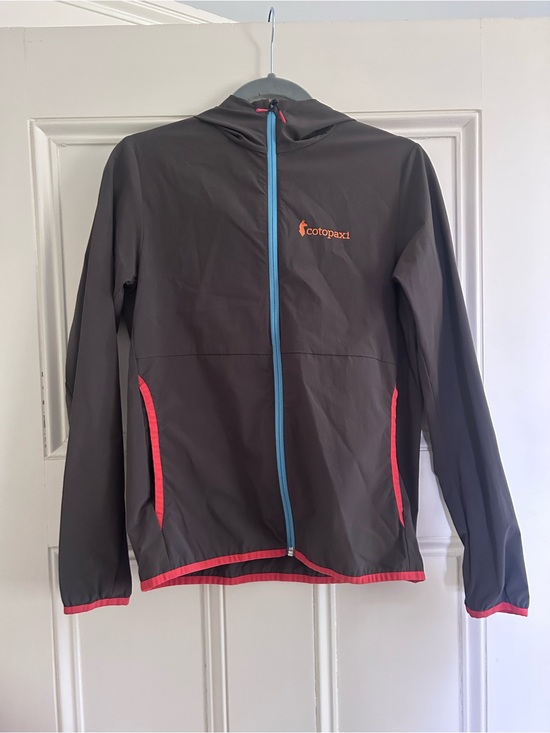 cotopaxi Jackets & Blazers - Cotopaxi Dark Gray Hooded Jacket with Coral Trim and Blue Zipper